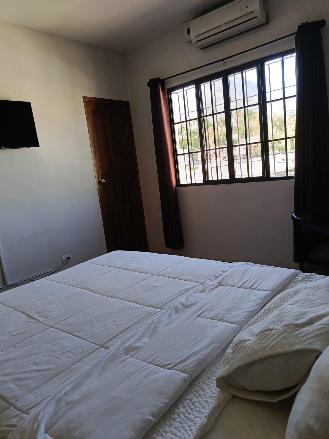 Hotel Villa Antigua ซานซัลวาดอร์ ภายนอก รูปภาพ